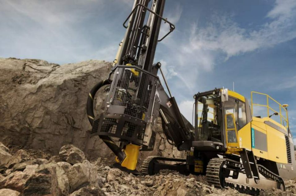 DTH drilling rig